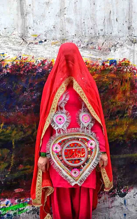 Work by Amna Yaseen, plate 6